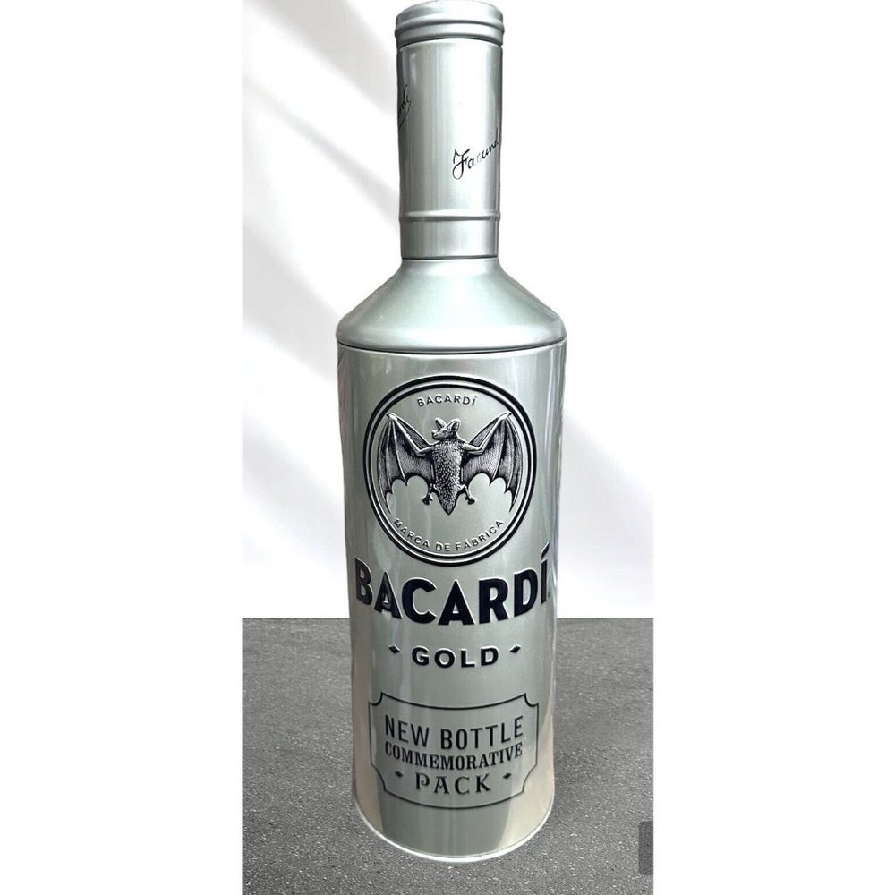 BACARDI Superior Replica Tin Bottle RARE Facundo Bacardi Puerto Rico 12” Tall